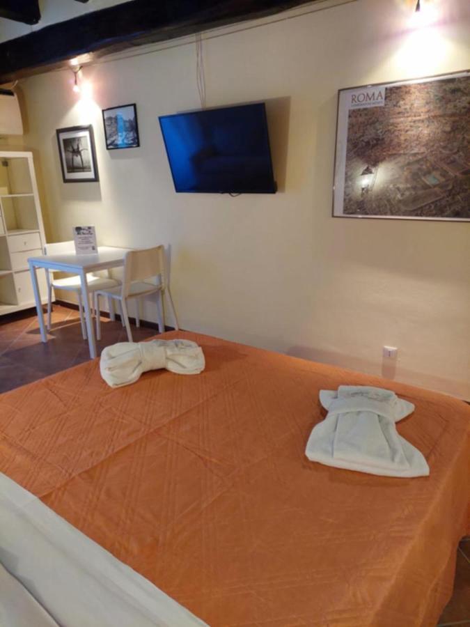 Casa Vacanze Campo De' Fiori Ρώμη Εξωτερικό φωτογραφία